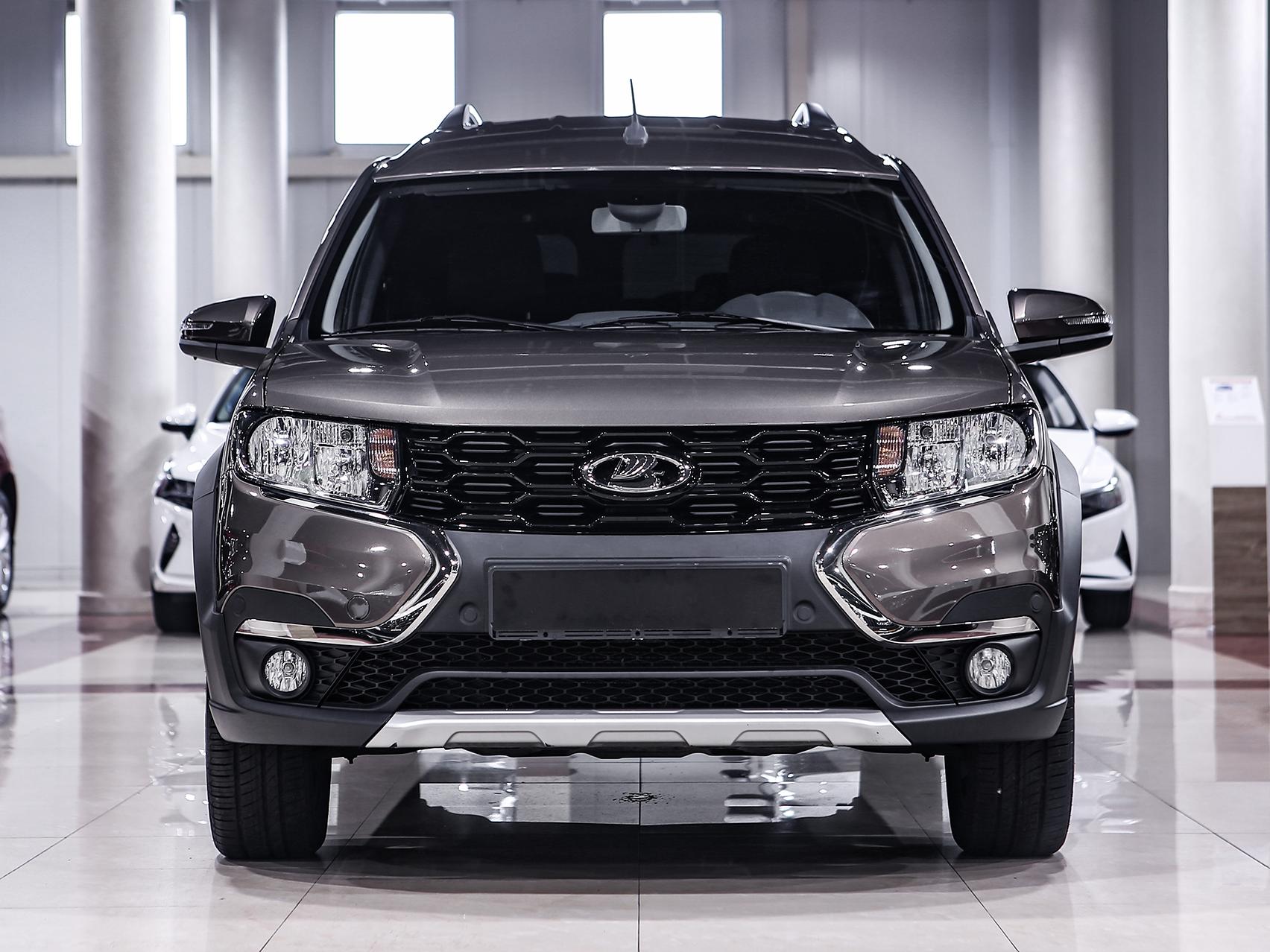 Купить Largus с пробегом