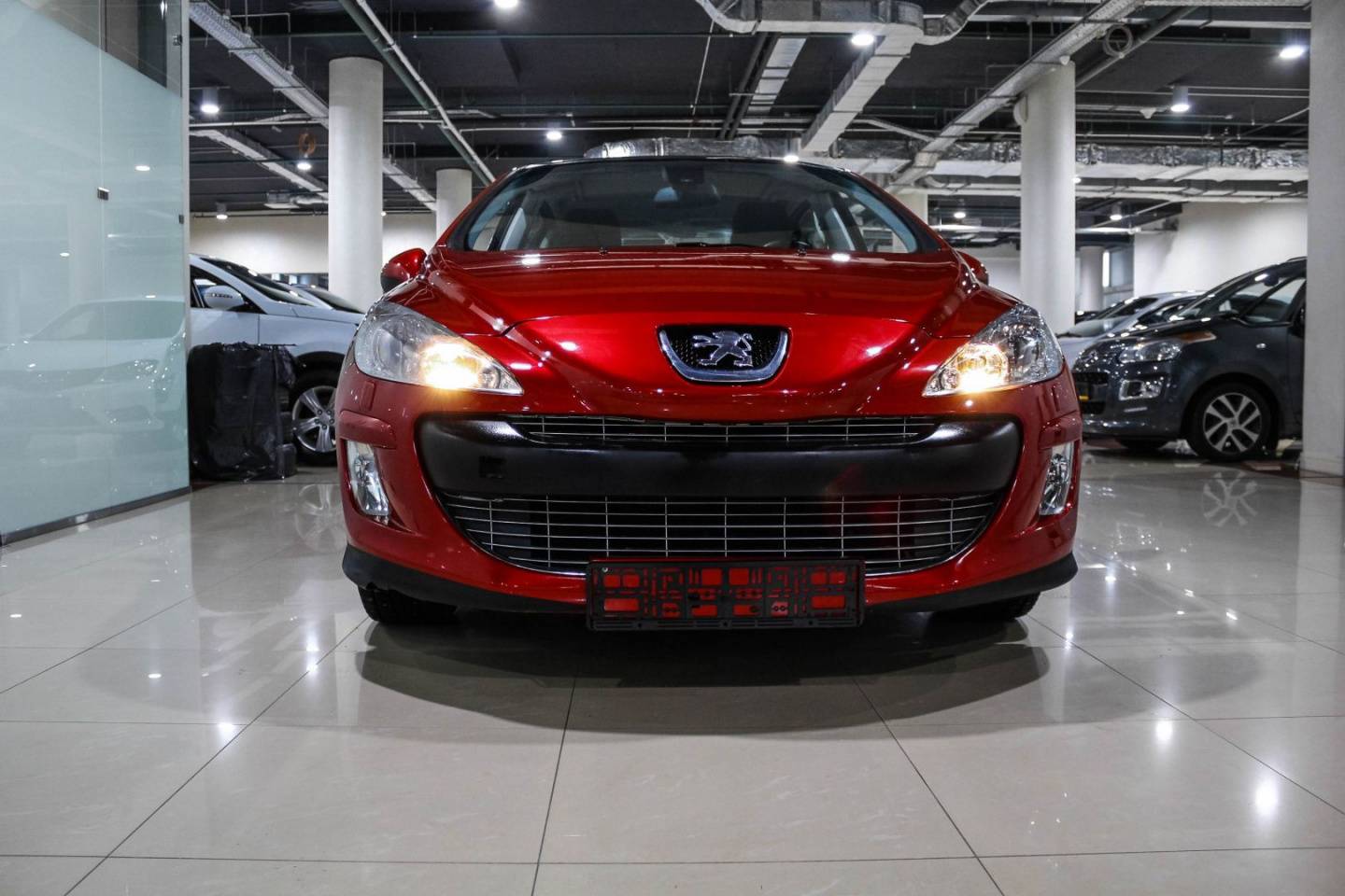 Купить 308 с пробегом