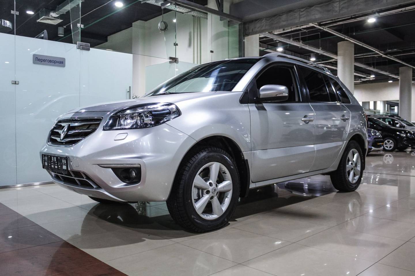 Купить Koleos с пробегом